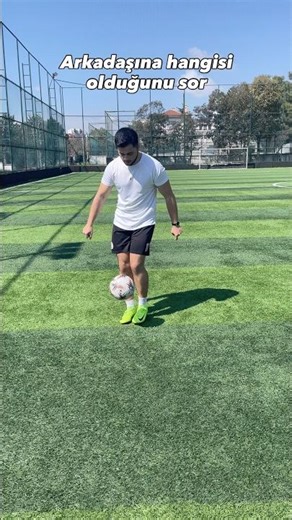 Arkadaşına hangisi olduğunu sor 😄 #futbol #football #fenerbahçe #galatasaray #beşiktaş #shortvideo