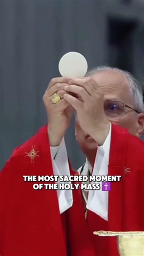 The Most Sacred Moment: Pope Leo XIV Consecrates the Eucharist ✝️