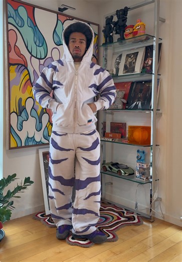 Styling the GARURUMON Track Set from Hypland X Digimon