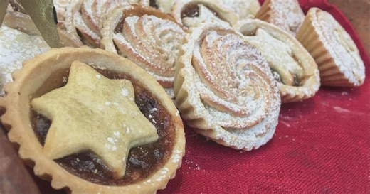 Tim Farmer's Country Kitchen:Fancy Schmancy Chuck Roast Over Pasta, Canning Pear Mincemeat & Dessert Rolls Season 4 Episode 6