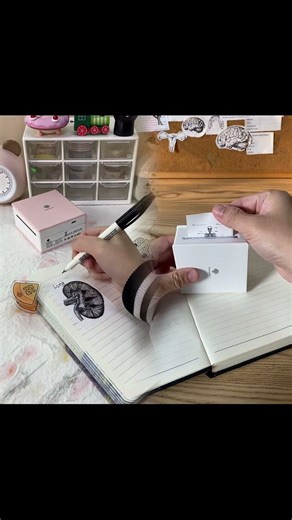 Wireless?Inkless Printer?This is perfect for students.#study #studywithme