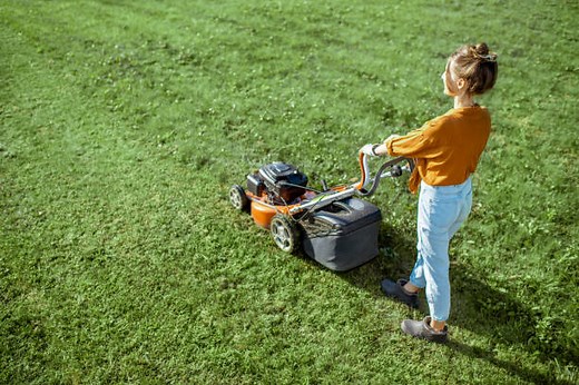 6 Best Lawn Mowers For Women Reviewed & Complete Buyer's Guide | All Things Backyard