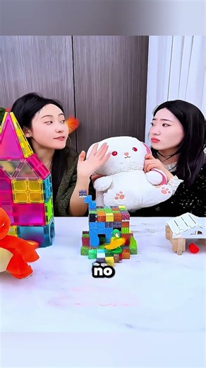 Building Homes with Magnetic Tiles That Actually Work!