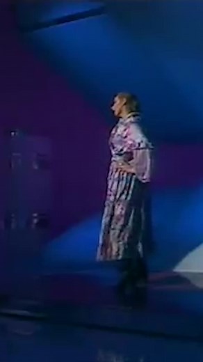 6.7K views · 224 reactions | Il a neigé sur yesterday  Un grand classique de Marie Laforêt  #marielaforet | Légendes de la Chanson Française | Facebook