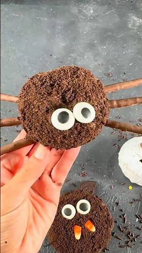 Halloween Spider Donuts