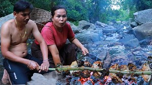 Adventure in the forest - woman with man found diamond and frogs for cook- Eating delicious | Galvin Planet
