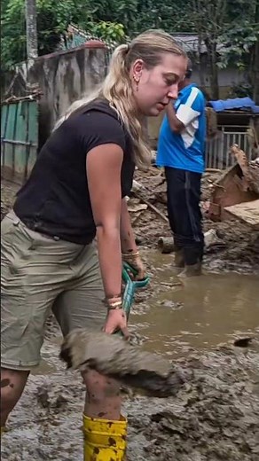 Global Heart, Sri Lankan Hands: Foreign Volunteers Clean Up After Floods 🇱🇰