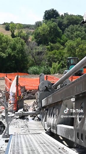 ASMR Cantiere HDD: Trivellazione Orizzontale Controllata