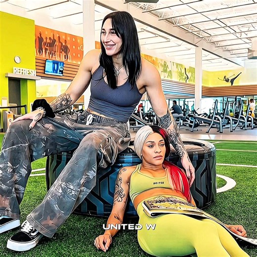 Rhea Ripley & Zelina Vega Gym Funny Moments Edit! 😍 #wwe #rhearipley #shorts