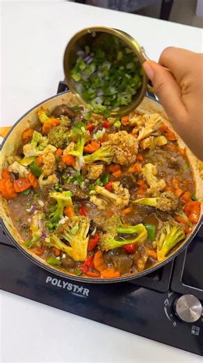 If you want something different and delicious for your white rice… save this recipe immediately! This beef and veggie sauce is loaded with tender beef, crunchy carrots, broccoli, cauliflower and colourful peppers and all simmered in a rich, spicy sauce that soaks perfectly into plain rice. It’s one of those quick meals that looks fancy, tastes amazing and keeps everyone going back for seconds. What will you pair this with?? #recipes #beef #foodblogger #viral | Grace Value