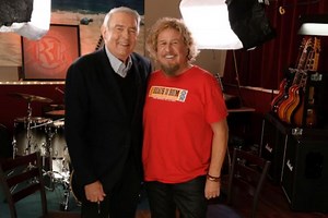 SAMMY HAGAR Sits Down With DAN RATHER For Revealing 90-Minute Episode of 'The Big Interview'