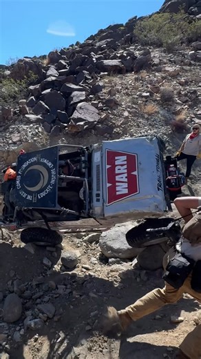 Flex, Rocks & Rollovers on Instagram: "Hey @daburrs do a Kickflip! 😂🤘 📺 24 Hell & Back - Battle of the Beaters is now on YouTube! #24hellandback #flexrocksrollovers #offroading"
