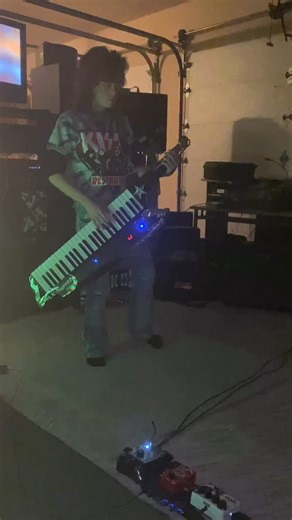 4 comments | This video is of me playing my KISS Keytar for the FIRST...