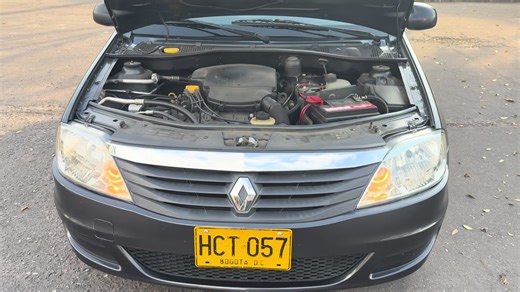 RENAULT LOGAN VERSIÓN EXPRESSION- 2014 Modelo: 2014 Kilometraje: 120.000 Vehículo en perfecto estado, papeles al día, único dueño, se recibe vehículo de menor valor