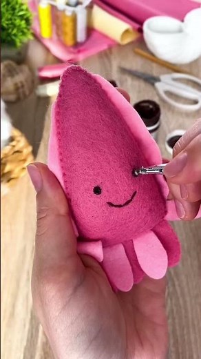Cute Felt Squid Tutorial