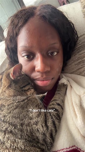 Moesha’s Diary (@heymoesha)’s videos with my angel - Adrianne Lenker