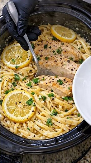 Creamy Slow Cooker Lemon Chicken Pasta 🍋🍗 Easy Comfort Meal Recipe #foodreels #foodshorts #food