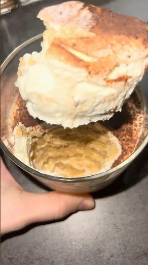 Healthy yogurt cheesecake