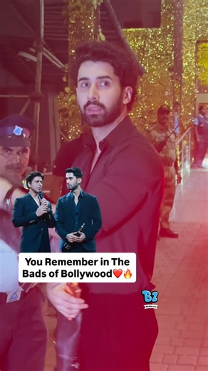 Buzzzooka Scrolls on Instagram: "Lakshya Lalwani Spotted At Kalina Airport 😍 #buzzzookascrolls #lakshya"