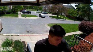 Man witnesses thief stealing package off stoop in real time thanks to a new app
