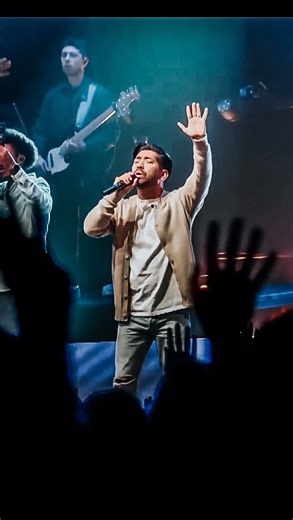 Got 2 minutes to worship with us? ✝️ | SeaCoast Grace Church