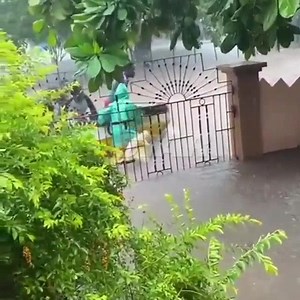#TrackingElsa: Residents of Old Harbour in St Catherine get creative as they use a boat to navigate floodwaters in their community. - Contributed video. | The Jamaica Star