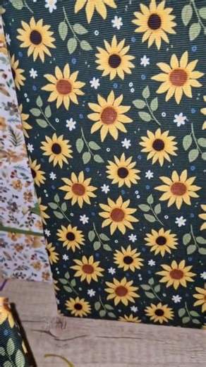 Our gorgeous handmade book sleeves are now available as a complete bundle! ✨ Each set includes a covered notebook and matching pen pouch — perfect for cosy reading sessions, journaling, or gifting to a fellow book lover 📚💌 #BookmarkAndBurrow #BookishBundles #HandmadeWithLove #CozyReads #BookLover #smallbusiness #usa #asmr #Christmas | Bookmark & Burrow