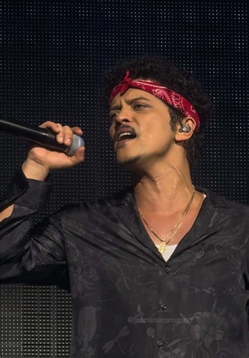 Just The Way You Are Bruno Mars Live in Milan 2026