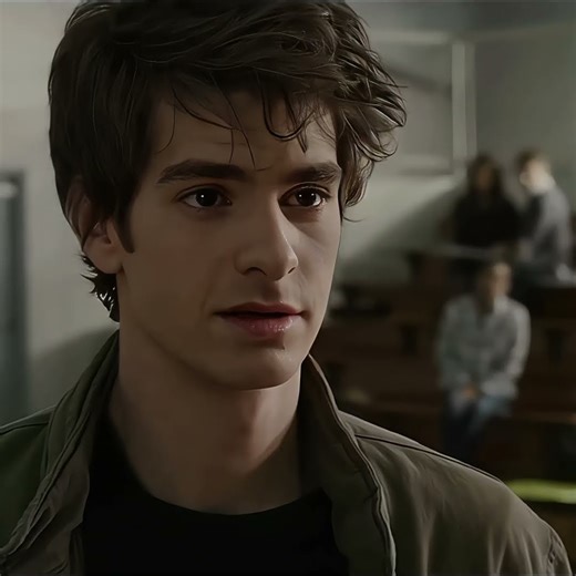 ⚡ Flash Challenges Peter Parker | Epic Basketball Showdown