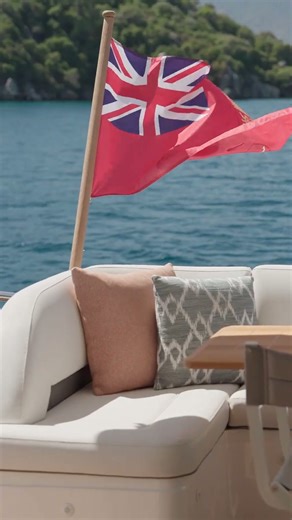 Introducing the Princess 72 (2015) / Lafortune Yachts