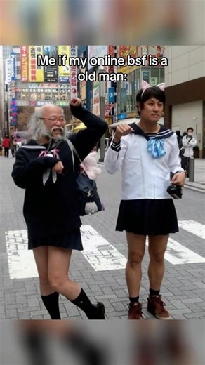 @voctyx on Instagram: "1992年发行的西班牙塞维利亚二人组Los del Río的歌曲🎶，最初在西班牙获得了人气🇪🇸， 随后传播到拉丁美洲和美国🌎，成为全球范围的超级热门曲目🔥。 这首歌爆发式流行的契机正是1996年亚特兰大奥运会🏅。 当时美国女子国家体操队的表演🤸‍♀️通过全球直播📺，与《Macarena》欢快的节奏💃完美融合，使这首歌的人气迅速飙升📈。 结果，在1996年，《公告牌》Hot 100榜单上连续14周夺得第一名🏆，创造了历史纪录📝，并在年末榜单上位列第一✨，同时在《公告牌》有史以来榜单上也升至第8名🥳，创造了巨大纪录。 尤其值得一提的是，这首非英语外语歌曲🌐在美国市场取得如此成功的案例，即便现在也屈指可数👏。 另一大成功因素是其令人上瘾的舞蹈🕺。简单但突出腰部动作的舞步，当时受到了男女老少👨‍👩‍👧‍👦的广泛欢迎，让全世界的人都想尝试模仿🤩。 《Macarena》成为90年代代表性的全球文化现象🌟，也是跨越世代的回忆金曲💖。 ▶ 大家是否还记得，在派对🎉上大家一起手舞足蹈、配合腰部动作跳《Macar