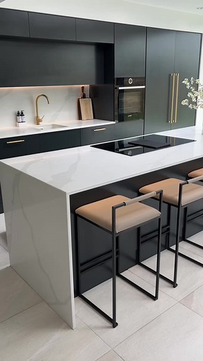 Modern Kitchen Barstools for Elegant Home Design