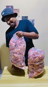 🚨 MEATY BONES SALE 🚨 🦴🥩 Fresh & meaty bones available ✅ 5kg – R140 ✅ 10kg – R280 📅 Sale runs until 15 January 📲 Inbox or WhatsApp to order First come, first served! #FreshMeat #MeatSales #QualityMeat #AffordableMeat #ButcheryDeals #MeatLovers #LocalBusiness #SupportLocal #BraaiMeat #HomeCooking | Sikēlēlå Søsibø III