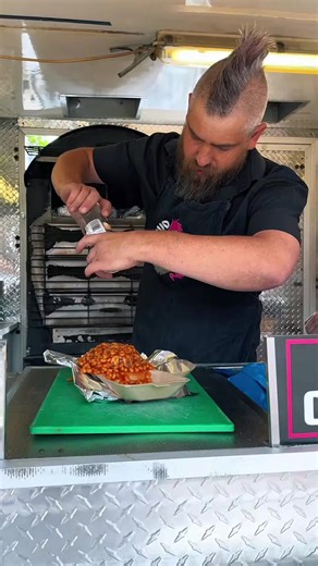 Who has the better toppings? #spudman #spudarmy #spudbros #jacketpotato #fyp