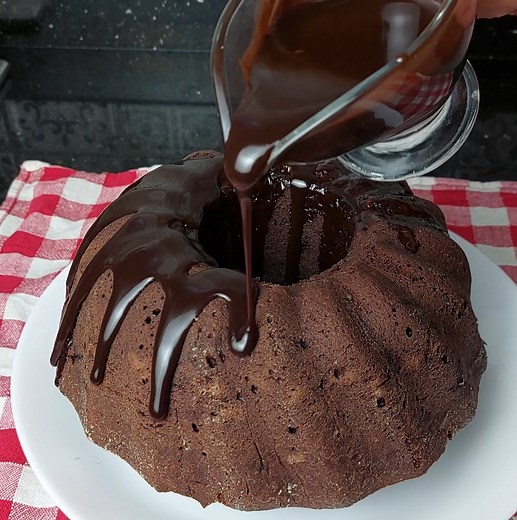 Comment faire un gâteau au chocolat simple, moelleux et fondant⁉️Je vous propose de tester cette recette‼️😋 | Recette express et inratable