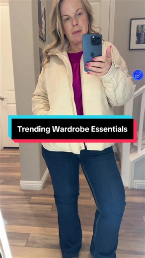 These puffer jackets look so designer, but without the designer price tag - everybody wants these. The quilted puffer design is lightweight, yet warm. You won’t overheat in these or look bulky. They’re just stylish and functional. I will be getting them in multiple colors because the fit is perfection. #p#pufferjacketq#quiltedjacketf#fallwardrobeessentialsw#winterjackett#tiktokshopcreatorpicksU@Uaneo