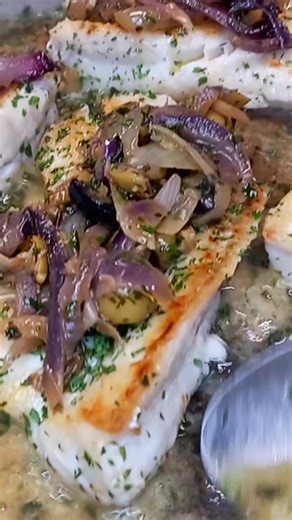 Recette de Poisson Poêlé : Technique Facile et Savoureuse