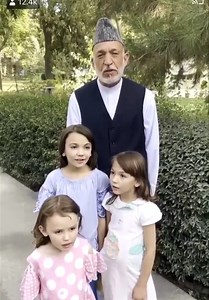 572K views · 6.5K reactions | Former Afghanistan President Hamid Karzai appears in a video along with his three daughters in Kabul, where he urges residents to remain patient after the Taliban take control of the heart of Afghanistan. #etribune #Afghanistan #HamidKarzai #Kabul | Express Tribune | Facebook