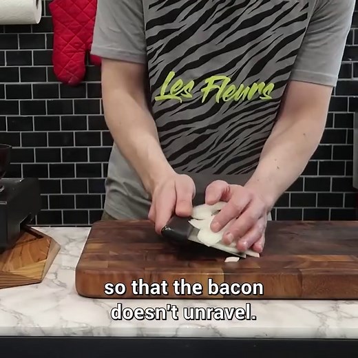 DIY 2 ways of making bacon wrapped hot dogs!