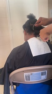 This is a lice check that I did on a preschool teacher. I believe lice was going around in her classroom and was she was very very worried about getting head lice. From what she was telling me, she actually did have lace before from one of the kids in her class. The director of the school this teacher works at actually reached out to me to give her a lice check just to put her mind at ease. She did not have lice . #lice #momlife #school #piojos #explore | Stacey The Louse Lady