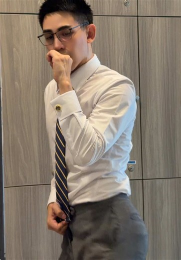 หลบประชุมมาเต้นแปป #dance #dancechallenge #suite #nerd #maximzz