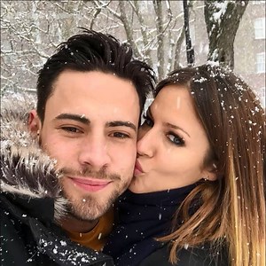 Caroline Flack and Andrew Brady's whirlwind romance is more complicated than you realise 🤔 | Fabulous