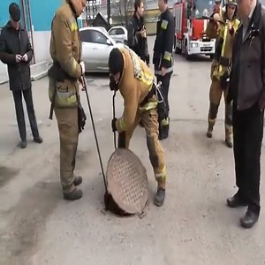 Check fire hydrant Cre: Channel Machinery | Channel Machinery