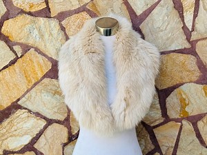 GORGEOUS Beige FOX FUR Collar • Real Fur Collar • Real Fur Scarf • Fur Wrap • Fur Shawl - Etsy