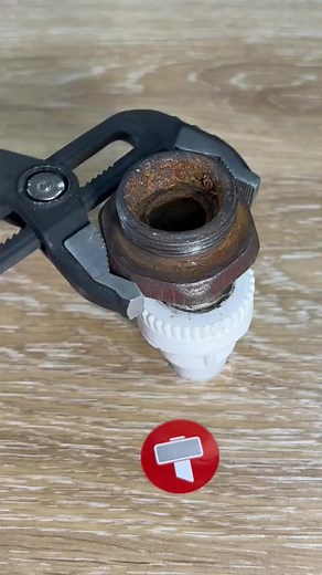 1.8M views · 4.9K reactions | Little plumber trick  #tip #tips #lifehack #lifehack #stye #reels #shorts #wood #woodworking #handmade #design #art #woodwork #carpenter #woodart #interiordesign #homedecor #furniture #home #diy #decor #carpentry #ToolTips3 #tool_tips #tooltips #tools #creative #fy #tricks | Tool_Tips | Facebook