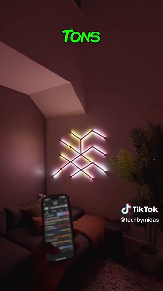 Nanoleaf Lines: Modern Living Room Lighting Ideas