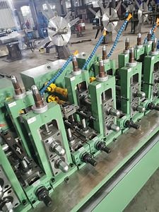 [Hot Item] Ss Pipe Making Machine, Galvanzied Steel Roll Forming Equipment