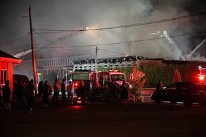 [VIDÉOS] École fréquentée par 400 élèves: incendie majeur à Prévost
