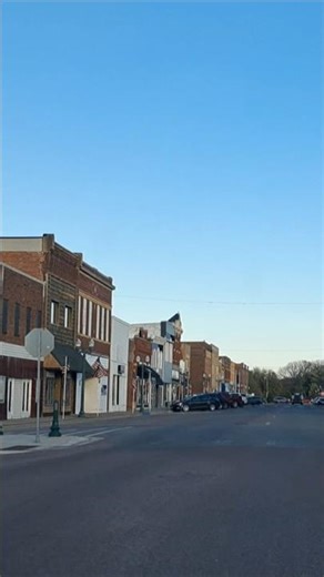 Springfield, Minnesota Post Office & Historic Downtown #smalltown #postoffice