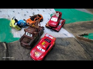 Cars on the road: Lighting McQueen and Mater goes in road trip! Stop Motion